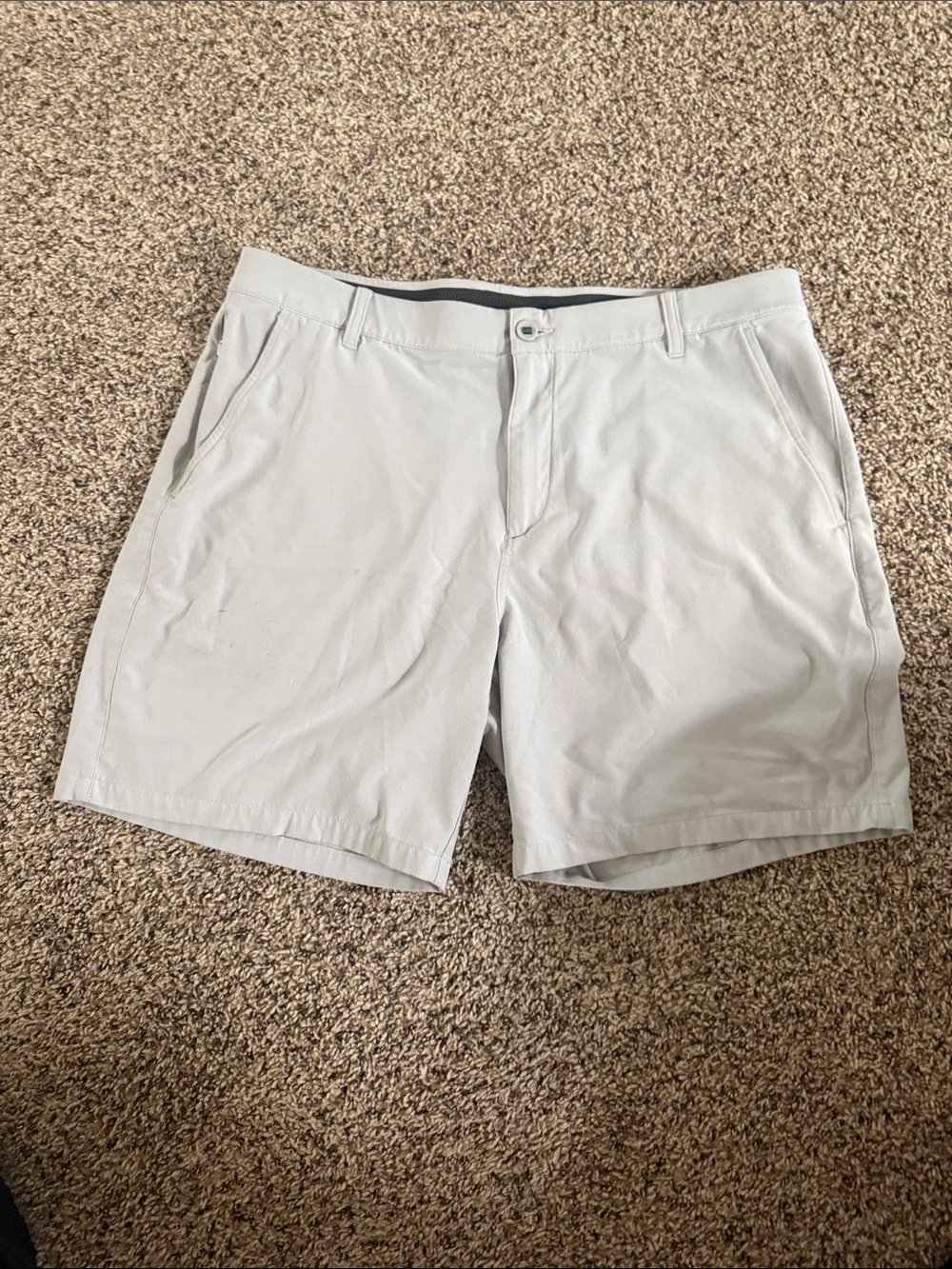 Puma Men's Light Gray Golf Shorts